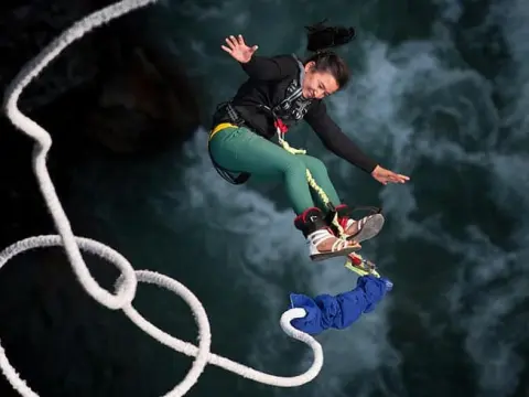 Bungee Jumping