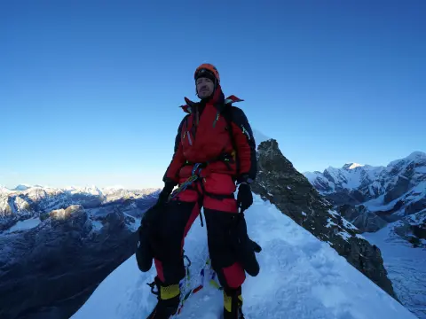 Lobuche East Peak Climbing